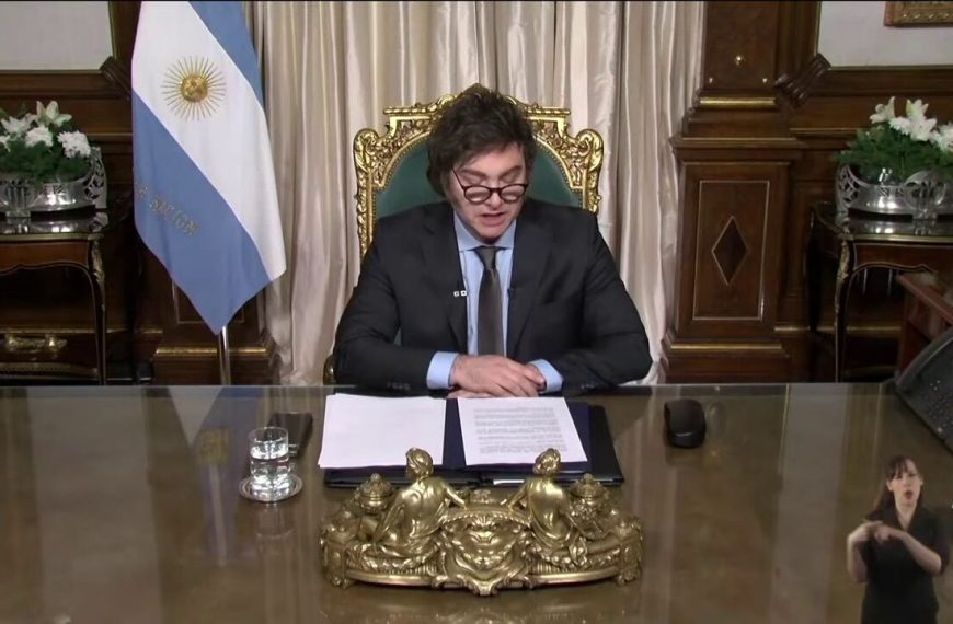“Ley Ómibus”: Javier Milei presenta su tercera y más amplia reforma en tres semanas de gobierno en Argentina
